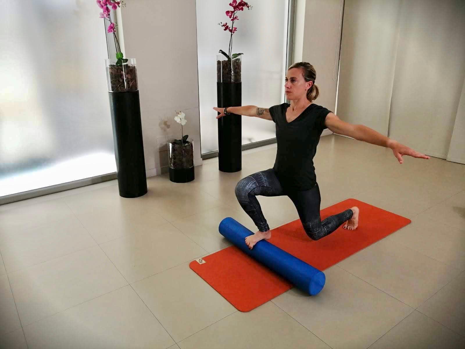 Equilibrio e propriocezione con il roller: video di Pilates