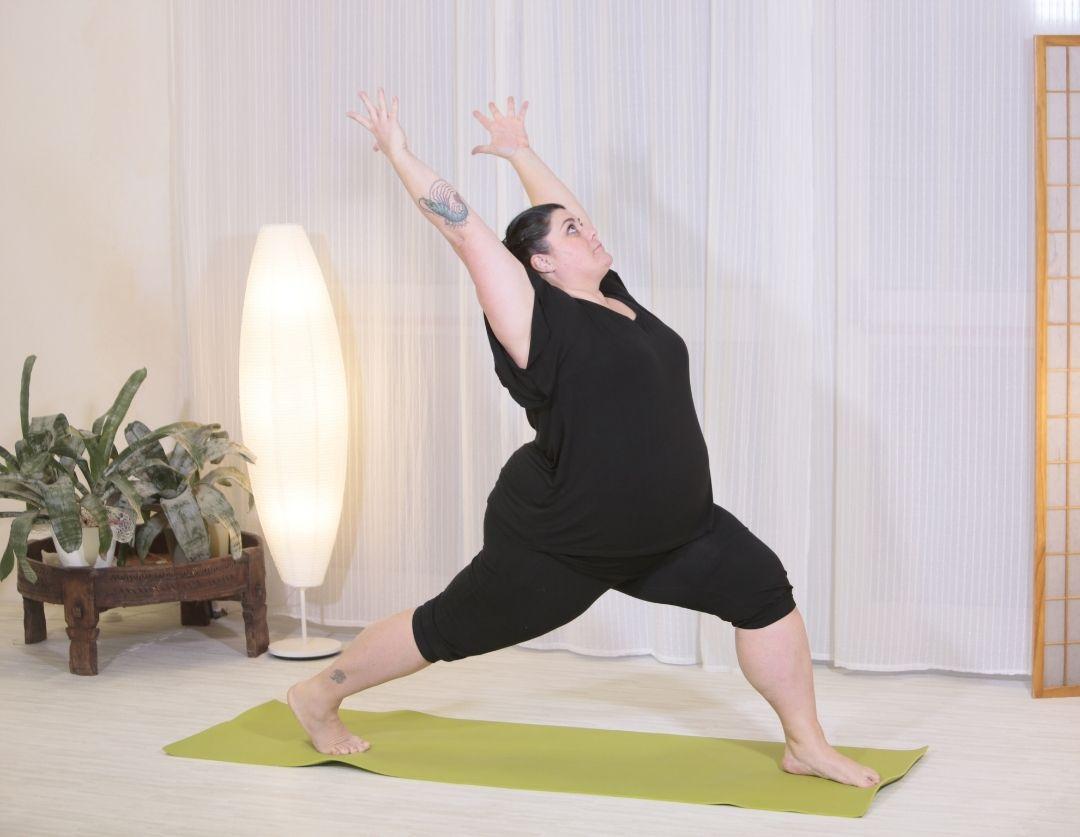Lezione di yoga base rigenerante per principianti